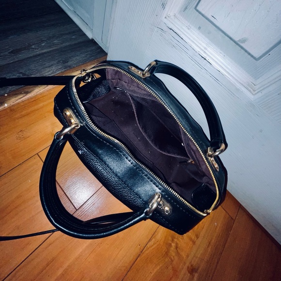 Black, leather authentic $500 Coach purse. - Picture 2 of 3